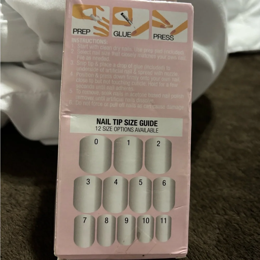L.A. Colors Nail Tip Kit with Glue and File